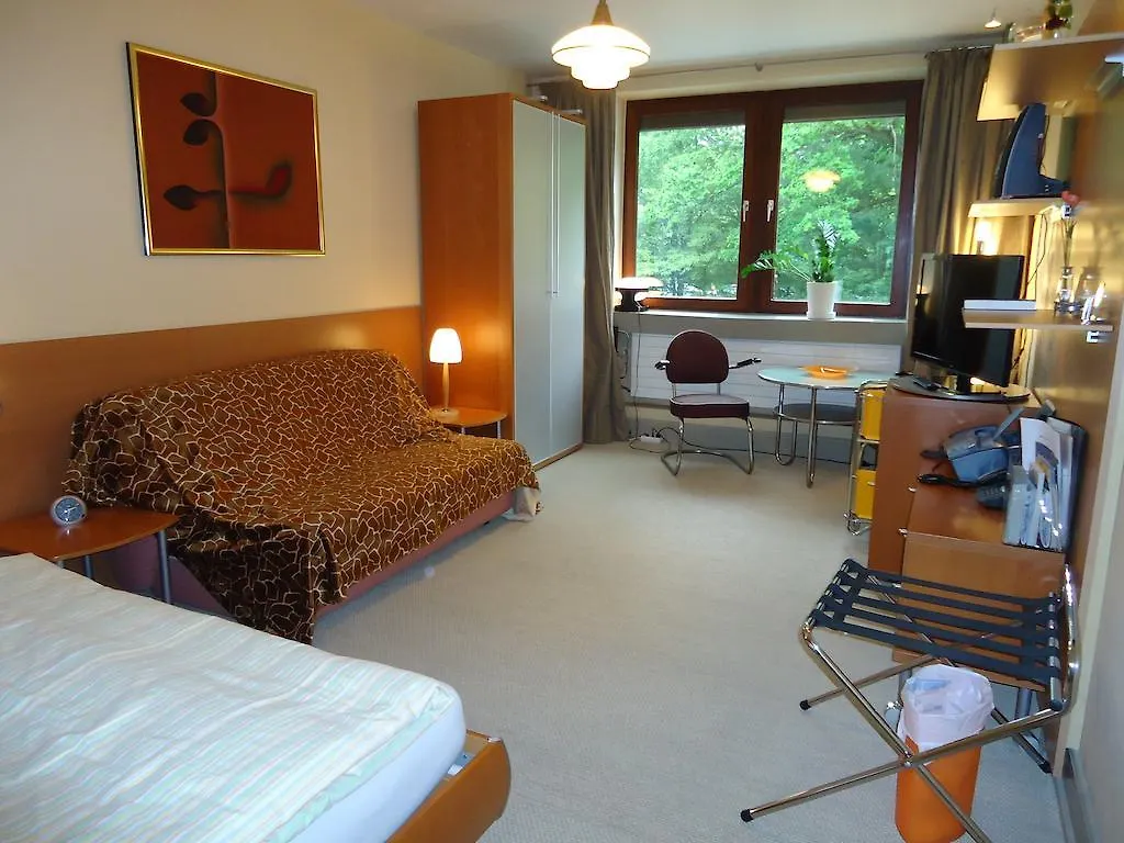 *** Casa de hóspedes Air Boardinghouse Tulip Stockum, Zu Fuss - 3 Minuten Zur Messe Düsseldorf Alemanha